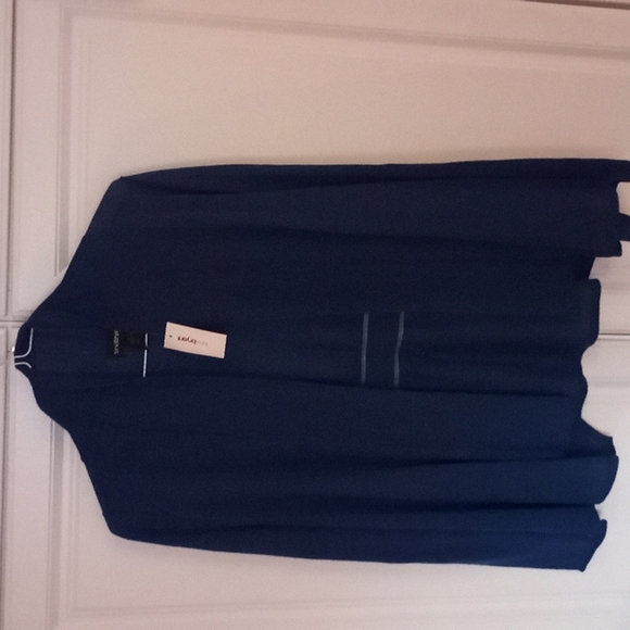 Lane Bryant Sweaters - Lane Bryant 14/16 sweater NWT